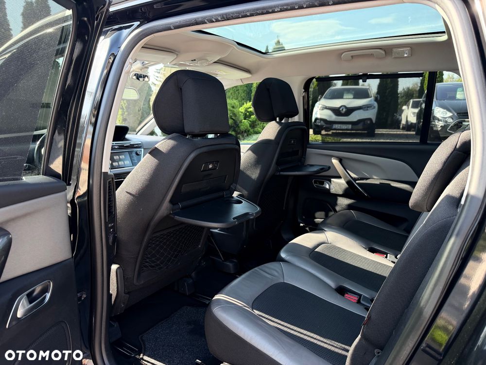 Citroën C4 Grand Picasso BlueHDi 150 EAT6 Exclusive - 19