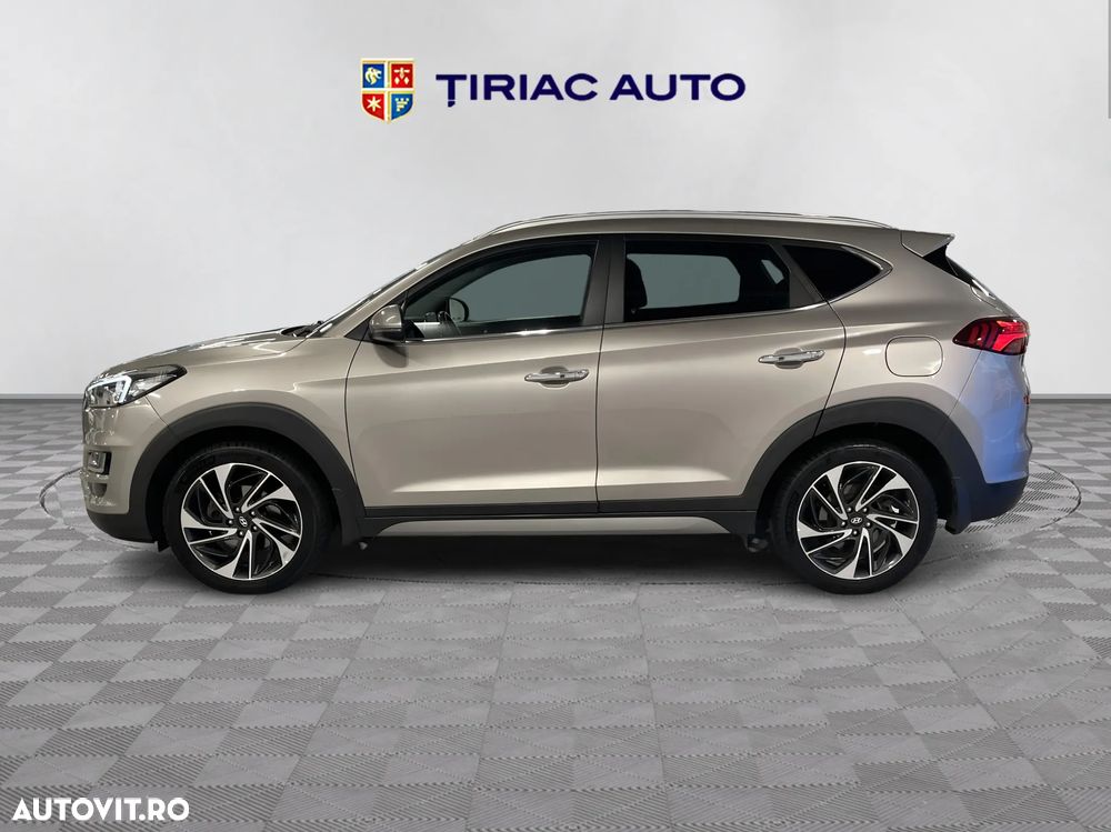 Hyundai Tucson - 2