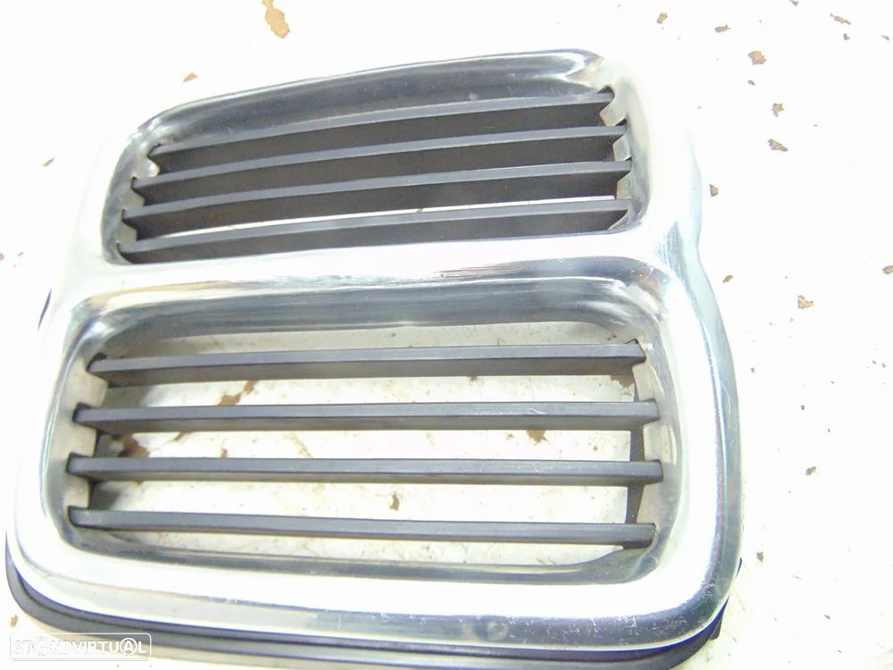 BMW E21 grelha central RIM - 6