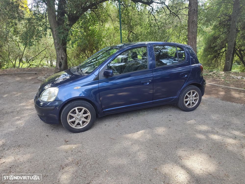 Toyota Yaris 1.4 D-4D Terra DA+ABS - 15