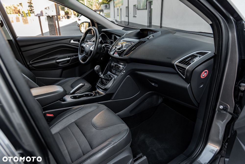 Ford Kuga 2.0 TDCi 4x4 Trend - 21