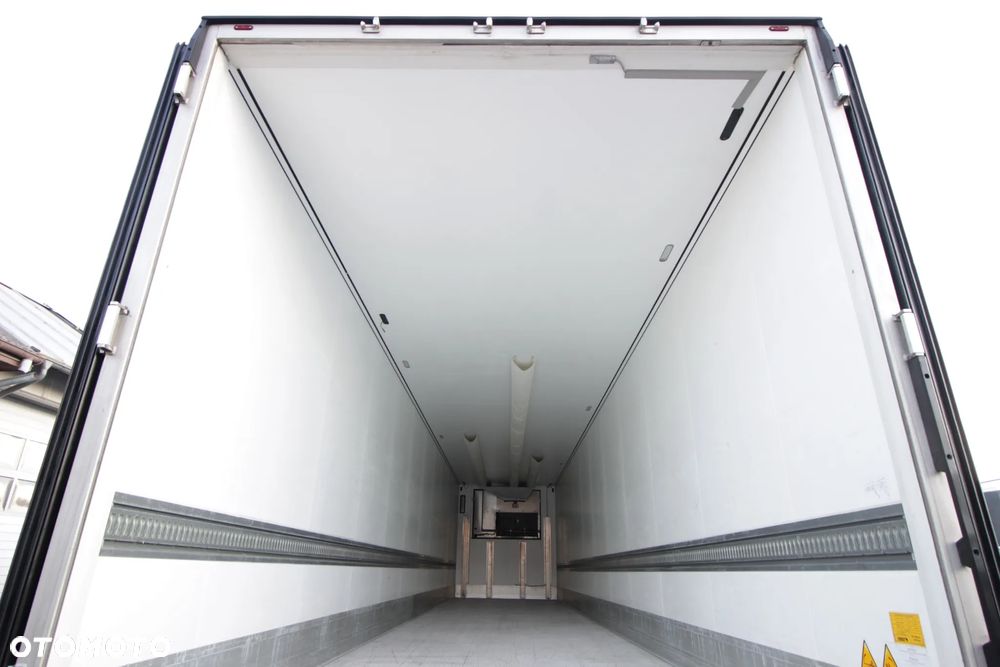 Schmitz Cargobull FP 60 V7 Thermo King SLXi 300 / JAK NOWA / ŚCIANA 7 CM / - 25