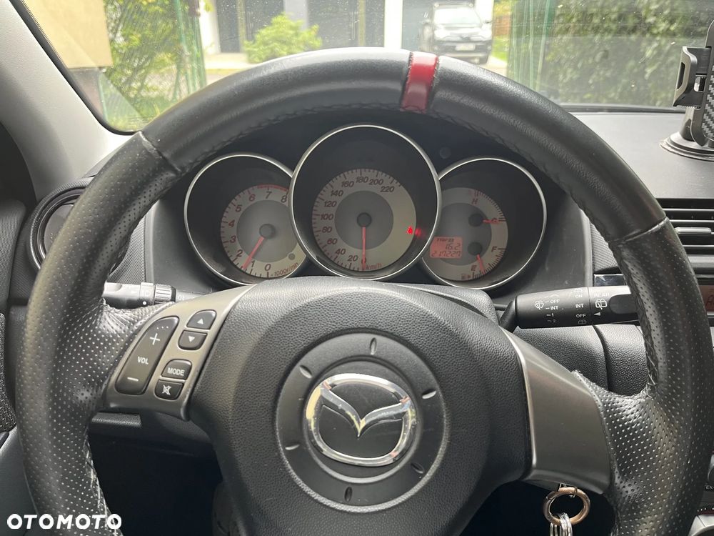 Mazda 3 - 10