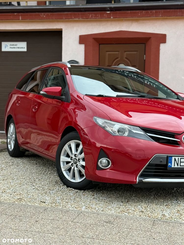 Toyota Auris 2.0 D-4D Premium Comfort - 5