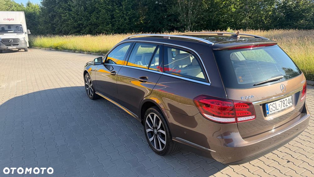 Mercedes-Benz Klasa E 220 BlueTEC 9G-TRONIC Avantgarde - 2