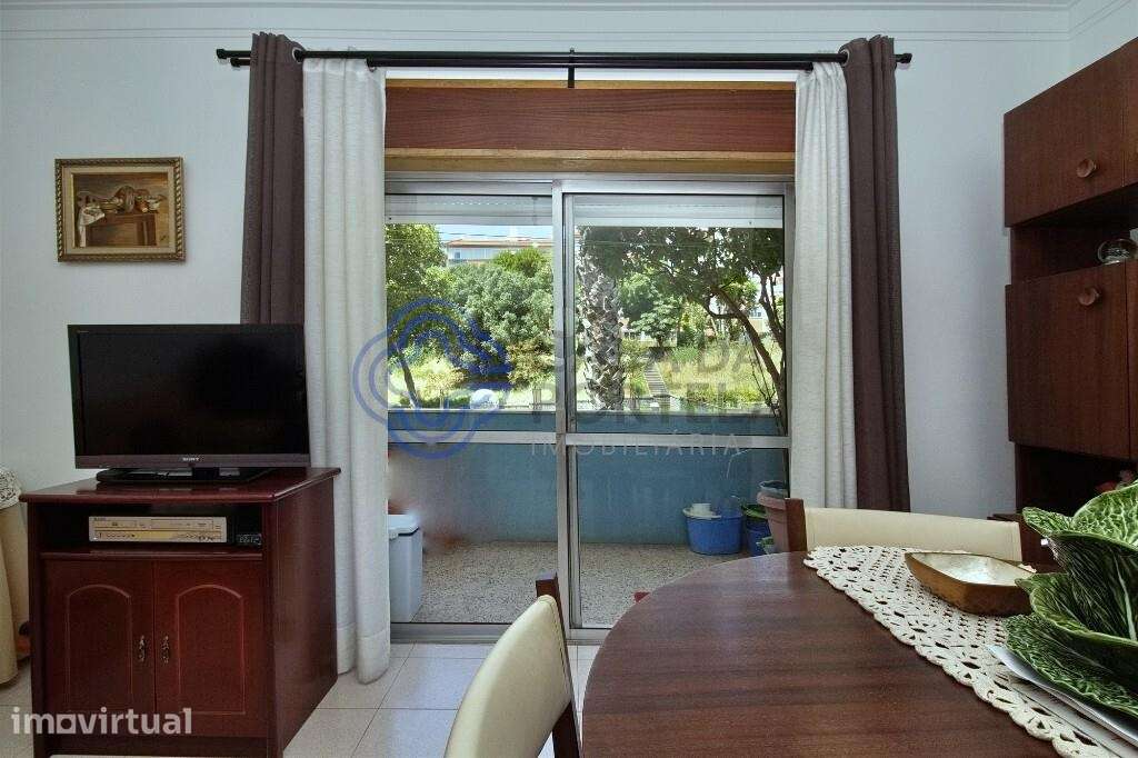 Apartmento com varanda em Carcavelos - Grande imagem: 5/26