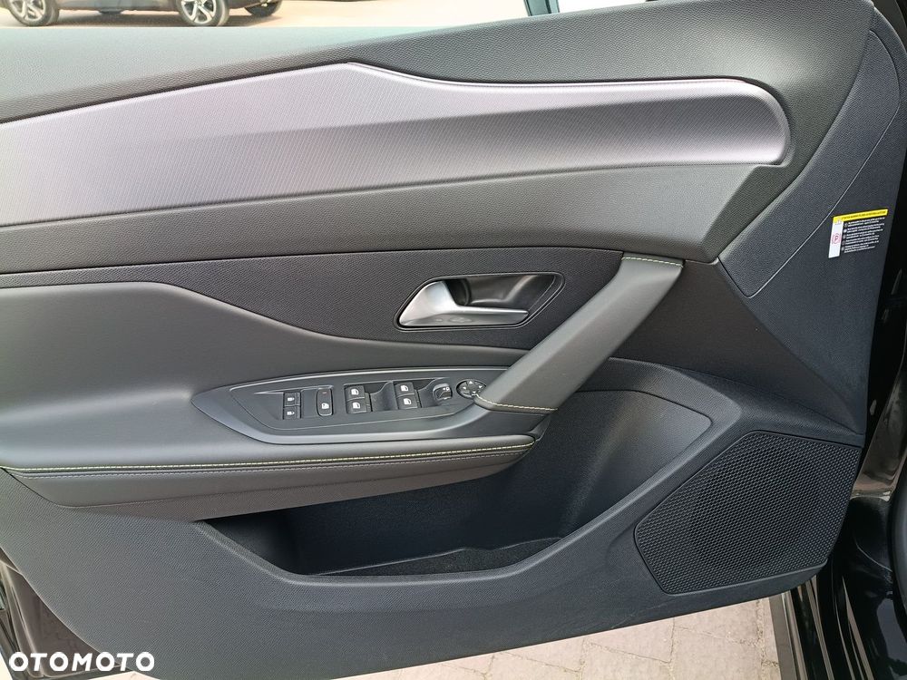 Peugeot 308 - 14
