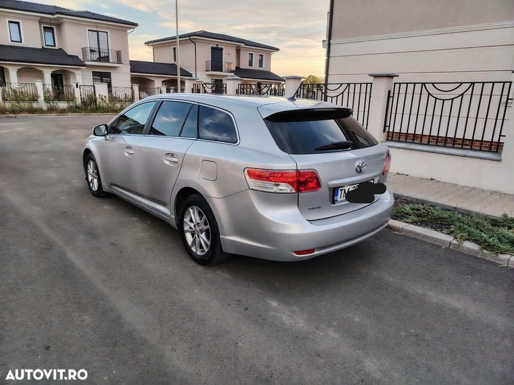 Toyota Avensis 2.0 D-4D Edition - 3