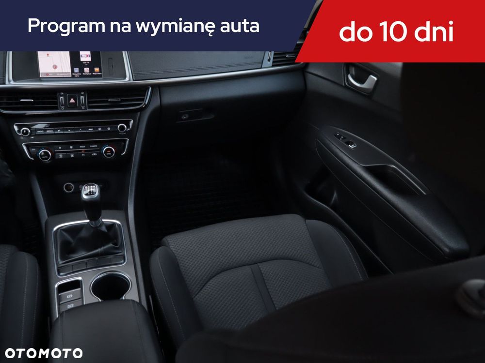 Kia Optima - 10