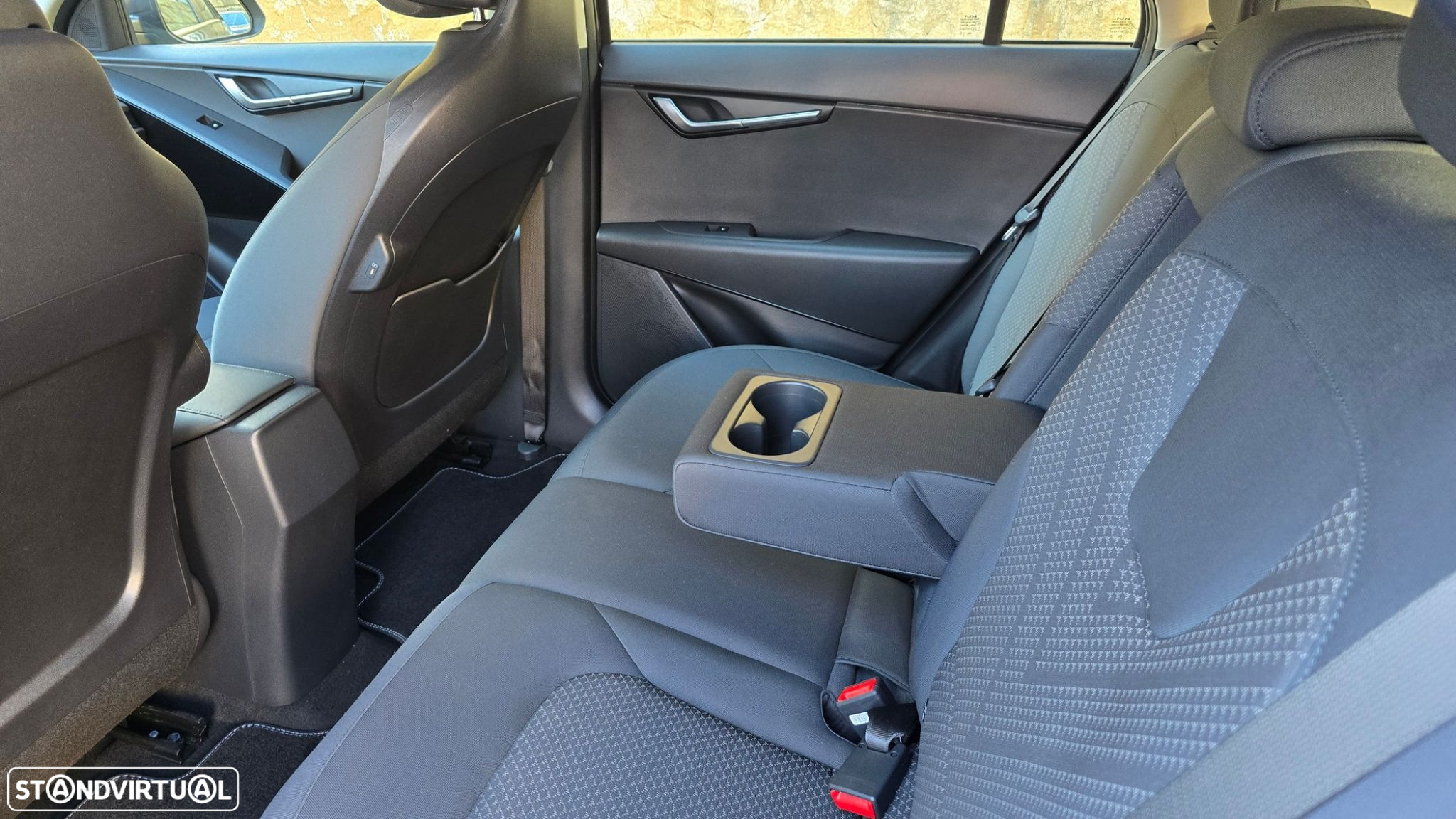 Kia Niro - 45