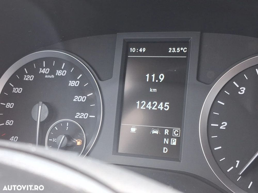 Mercedes-Benz Vito - 19