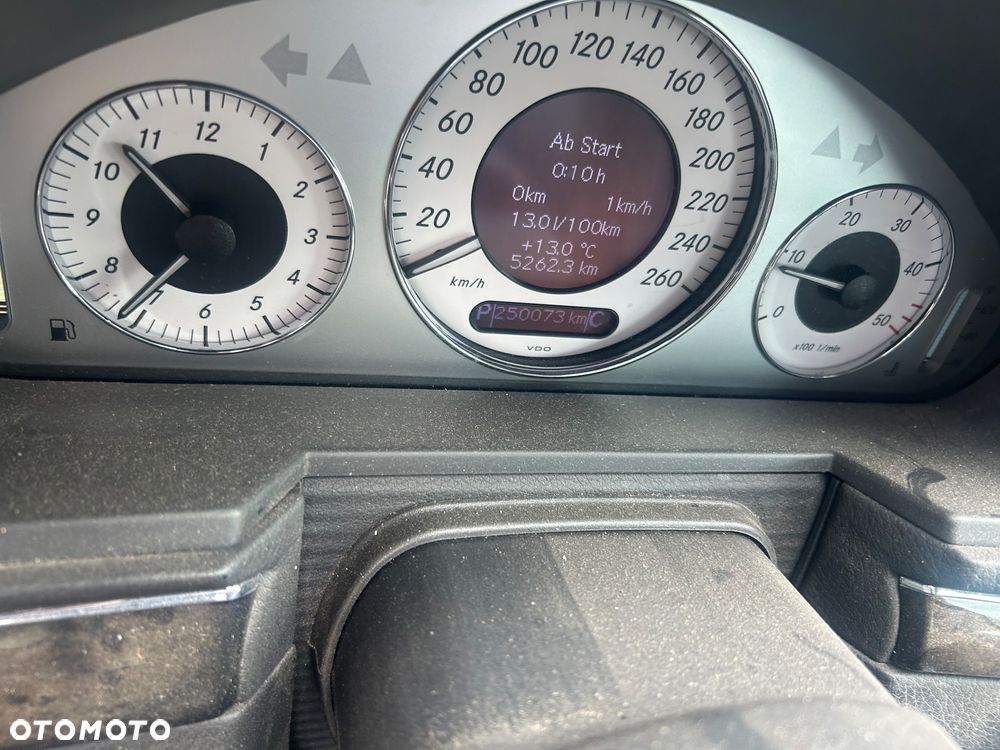 Mercedes-Benz Klasa E 280 CDI 4Matic Automatik Avantgarde DPF - 7