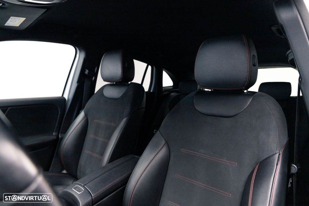 Mercedes-Benz GLA 250 e 8G-DCT AMG Line - 18