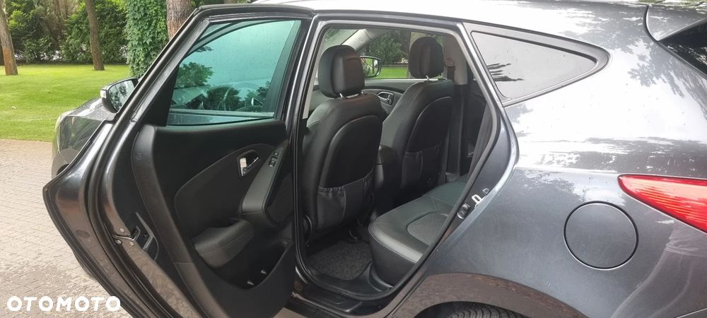 Hyundai ix35 2.0 4WD Automatik Premium - 9