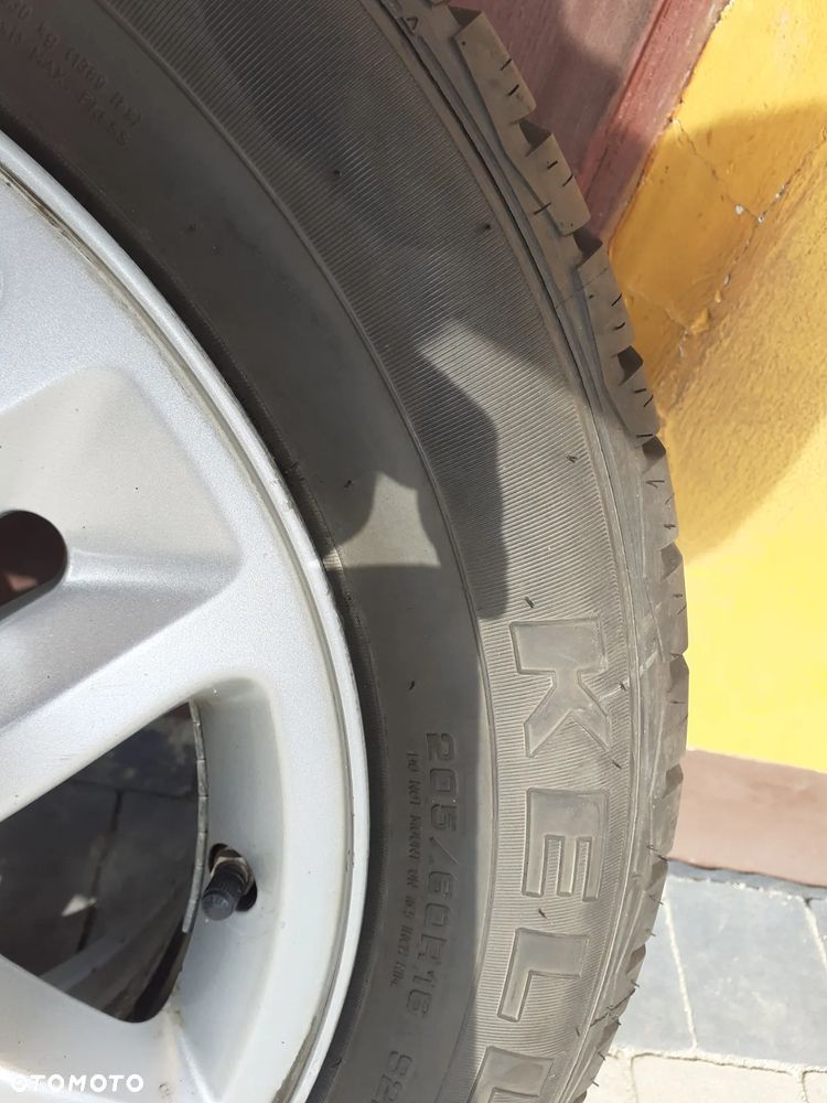 Zestawy Alu Felg 17" - 12