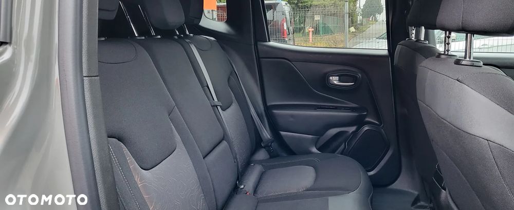 Jeep Renegade - 20