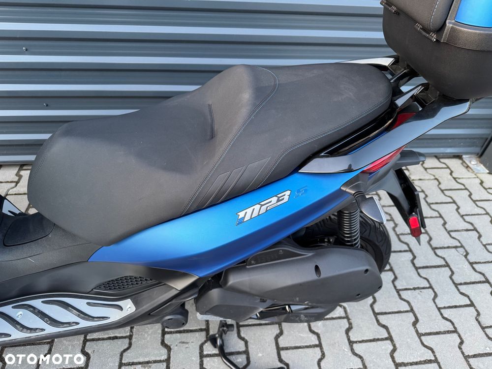 Piaggio MP-3 - 19