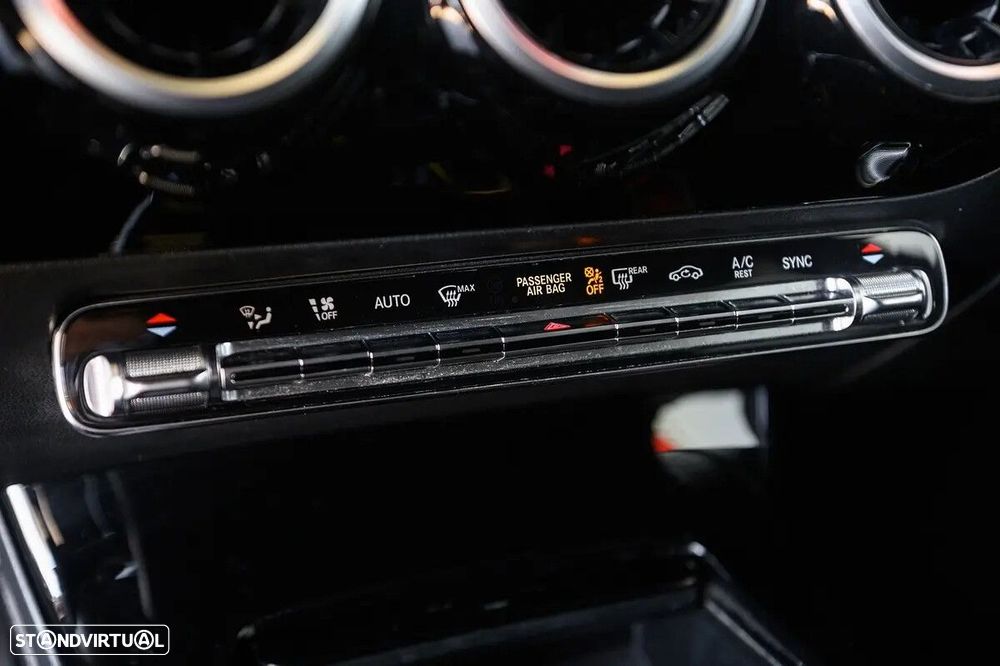 Mercedes-Benz CLA 180 d Style Aut. - 43