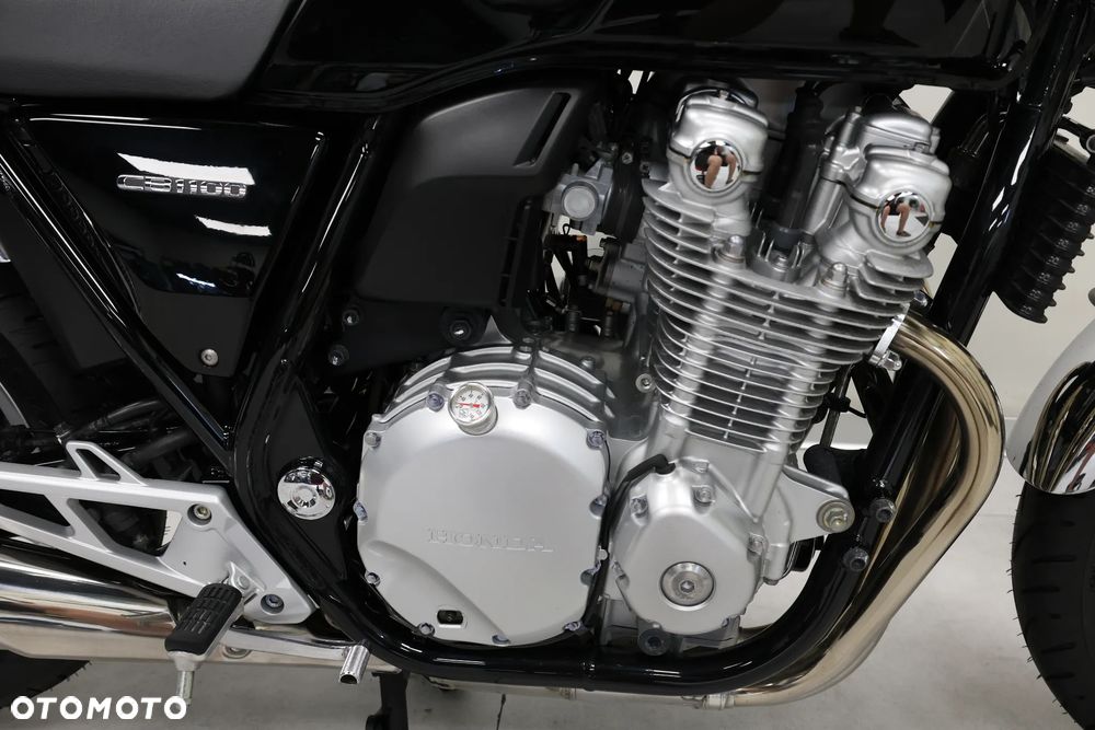 Honda CB - 30