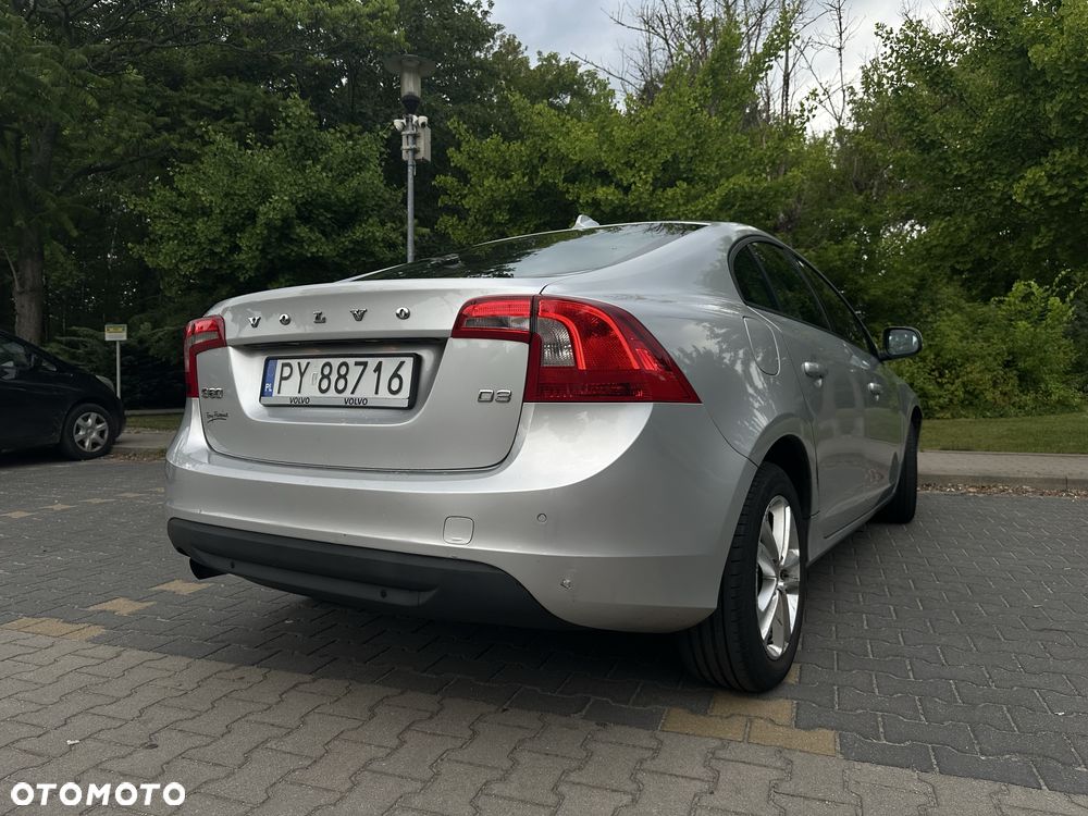 Volvo S60 - 3