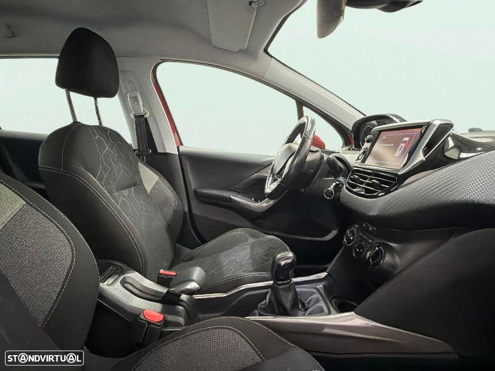 Peugeot 2008 1.2 PureTech Active - 15