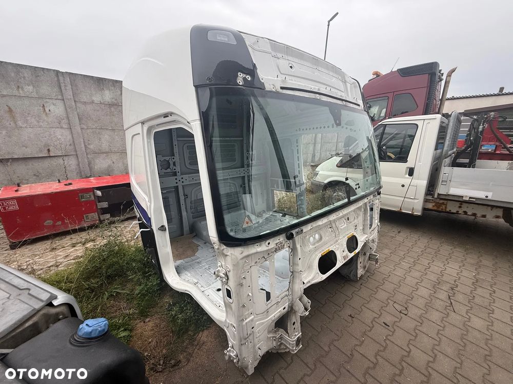 KABINA VOLVO FH 4 FH5 FH 5 Globetrotter - 1