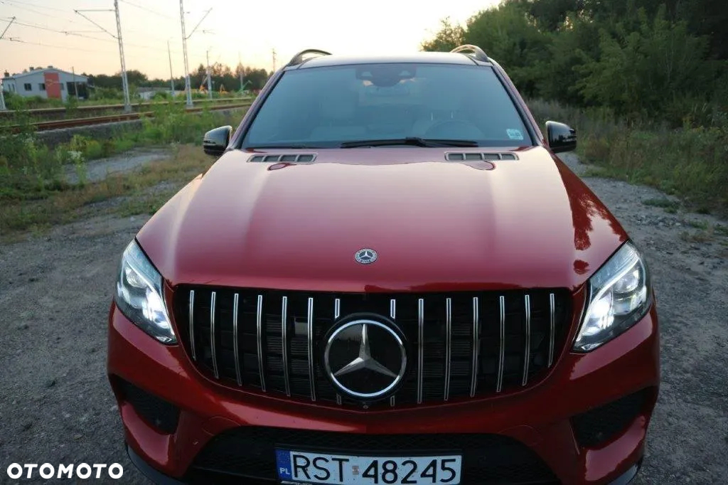 Mercedes-Benz GLS 500 4-Matic - 4