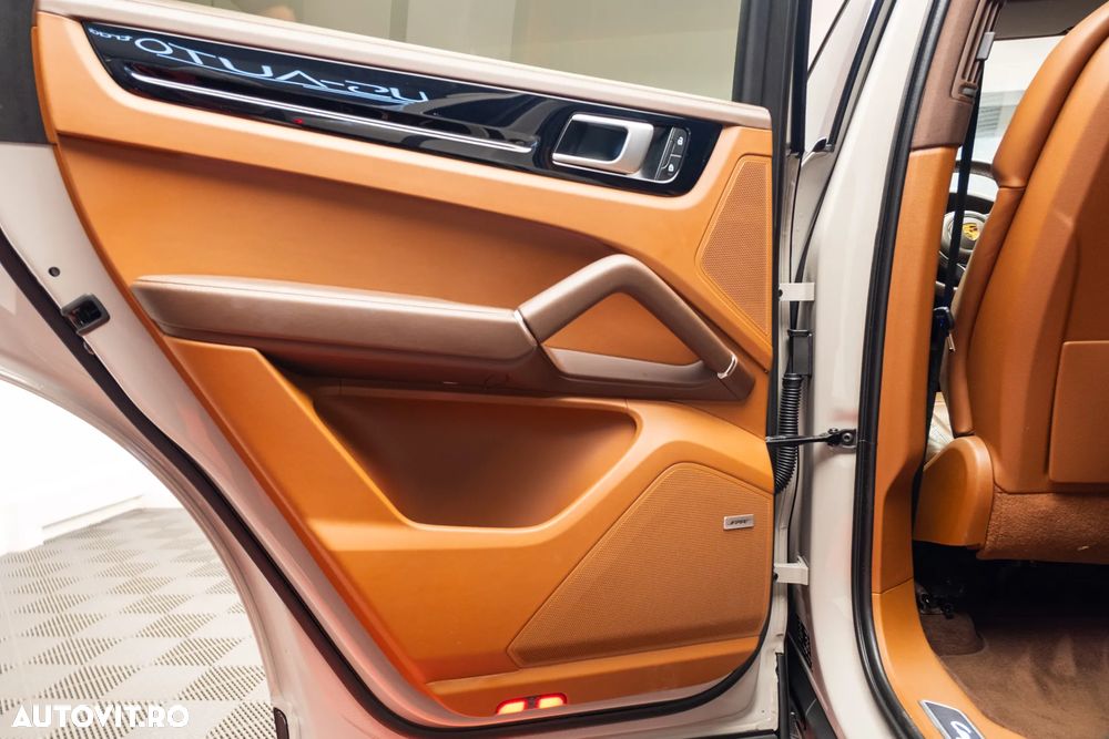 Porsche Cayenne Coupe S Tiptronic S - 28