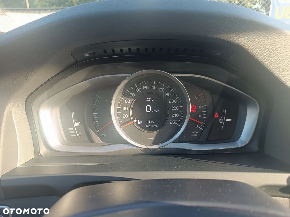 Volvo V60 D4 Drive-E Base - 12