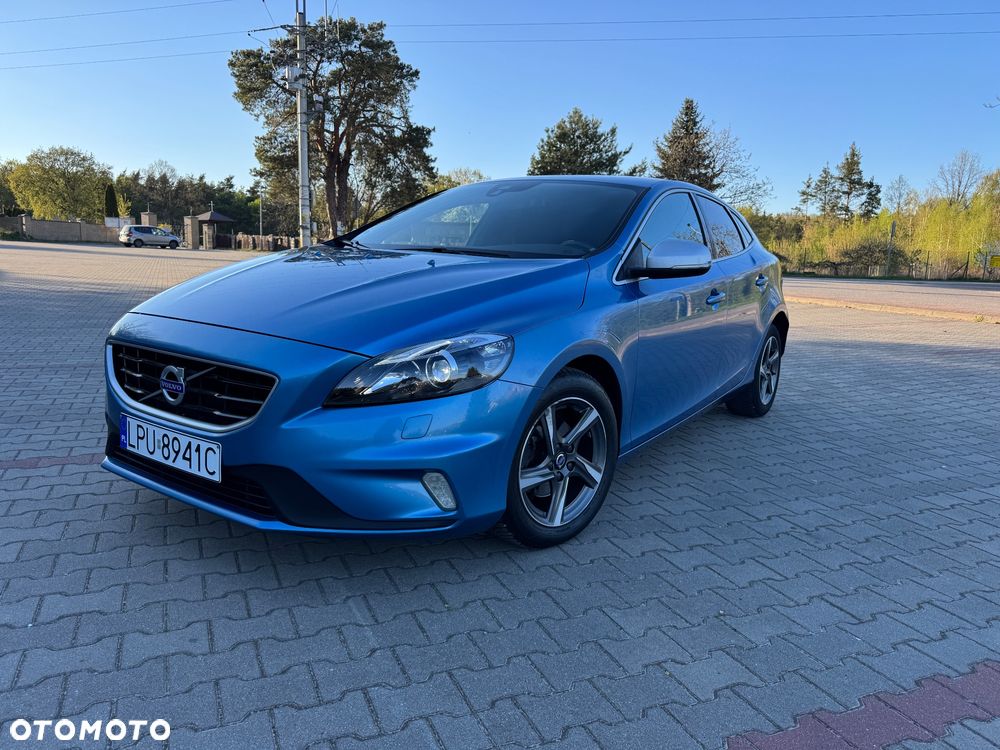 Volvo V40 D2 RDesign - 1