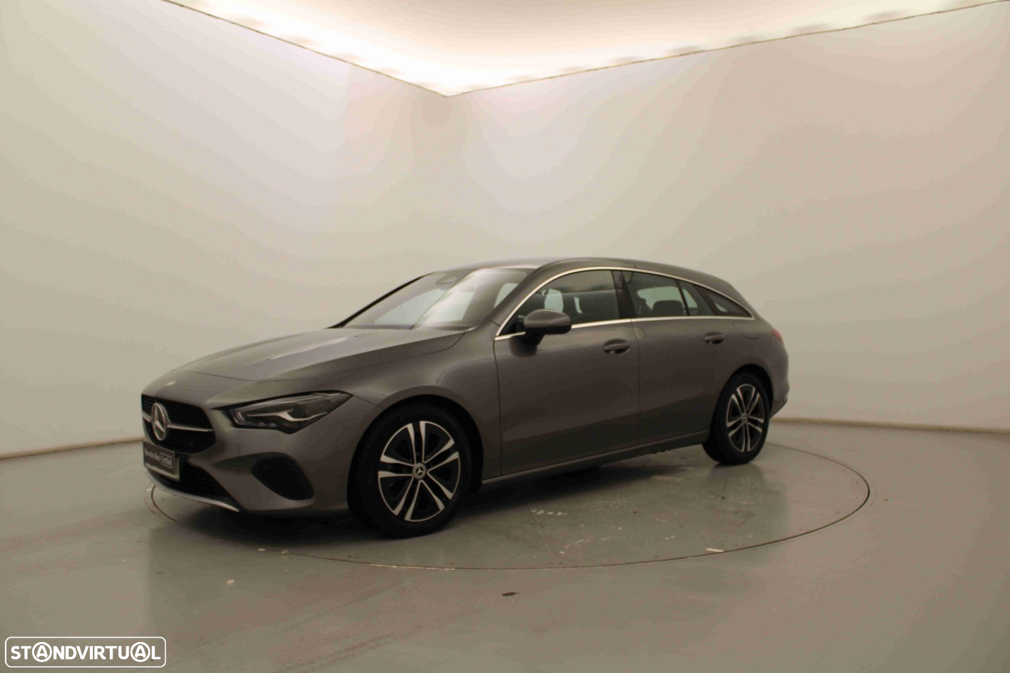 Mercedes-Benz CLA 180 d - 13