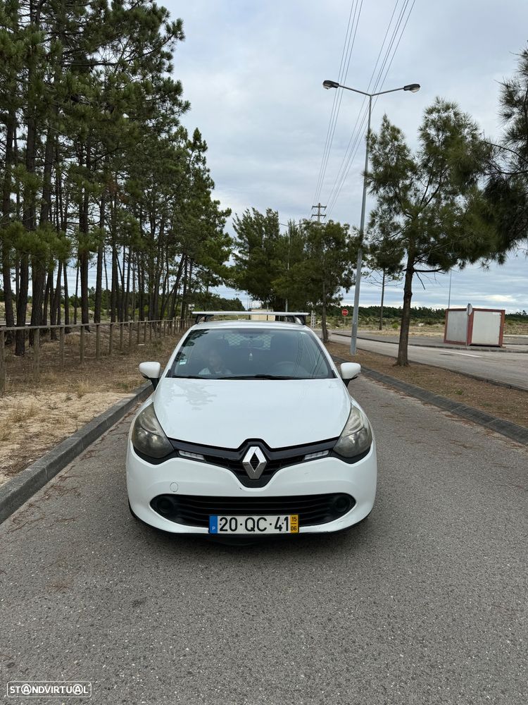 Renault Clio 1.5 dCi Comfort - 4