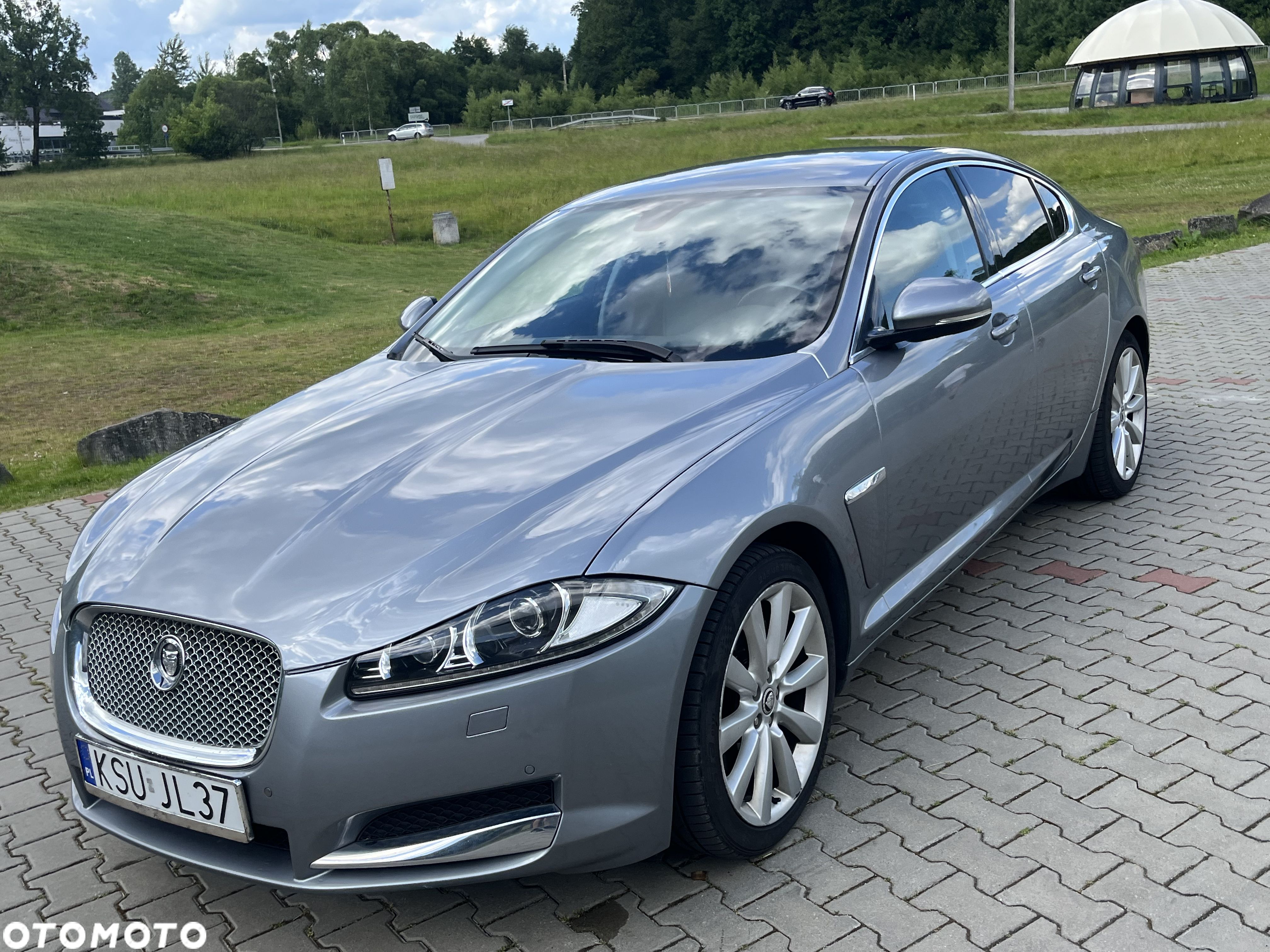 Jaguar XF 3.0 V6 D Portfolio - 1