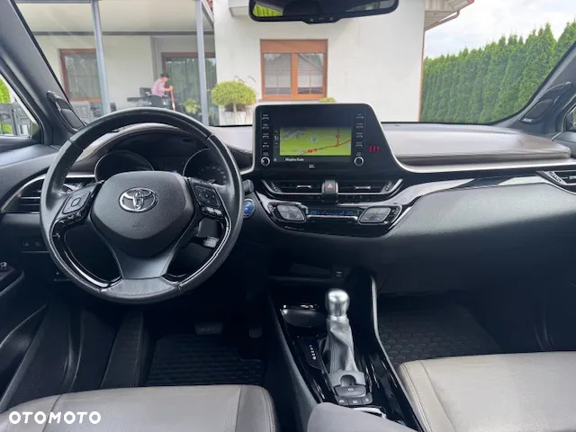Toyota C-HR - 11