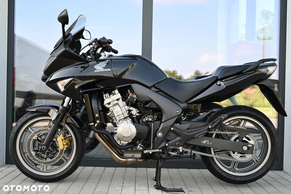 Honda CBF - 3