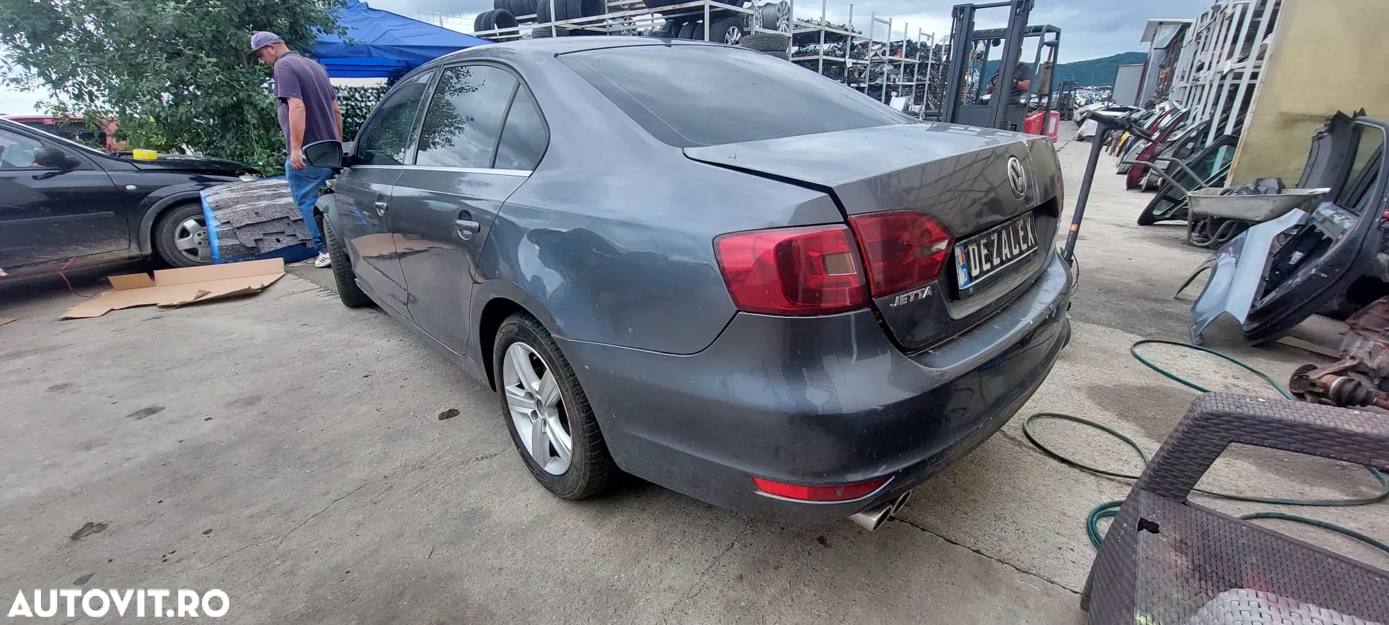 Dezmembrari Volkswagen Jetta 2014 2.5 V5 benzina - 6