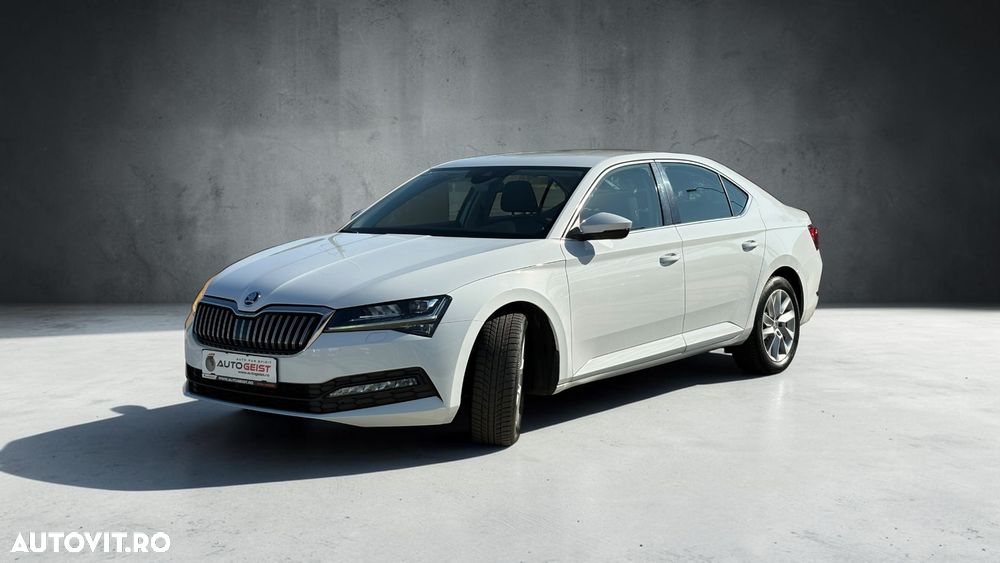 Skoda Superb 2.0 TDI DSG Ambition - 11