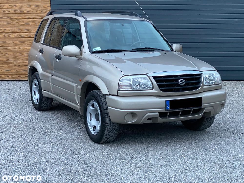 Suzuki Grand Vitara 2.0 Comfort Style - 13