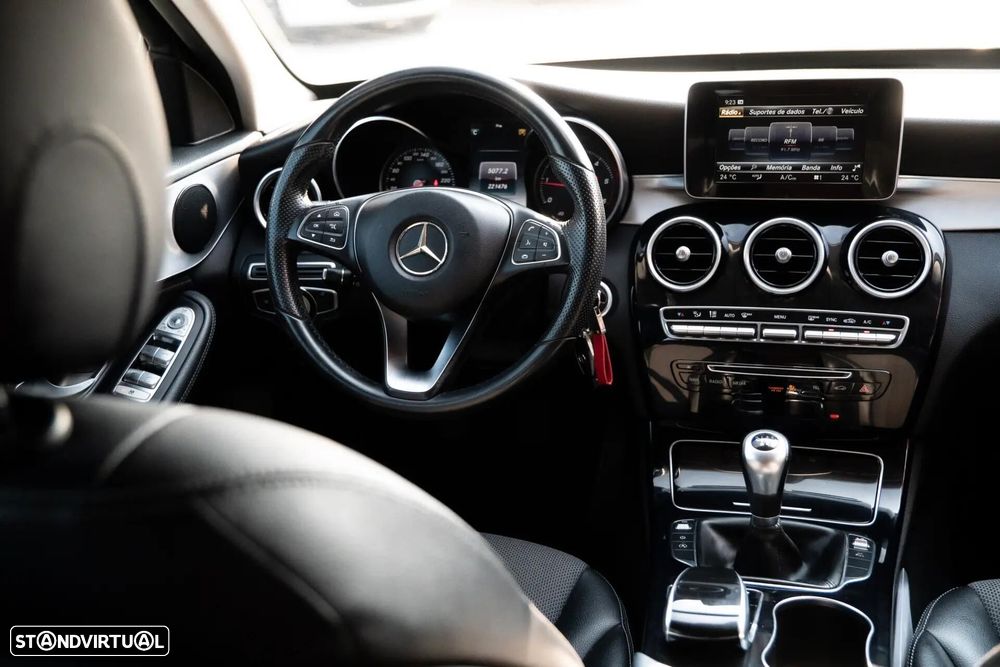 Mercedes-Benz C 200 BlueTEC Avantgarde - 23
