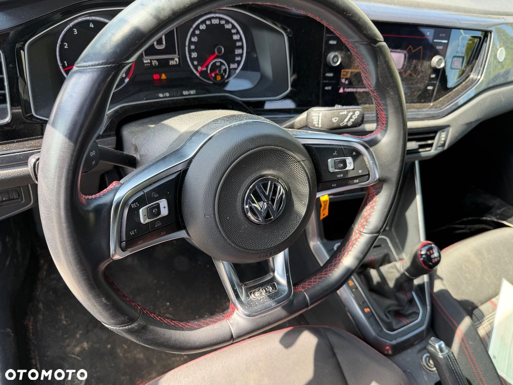 Volkswagen Polo 2.0 TSI OPF GTI - 11