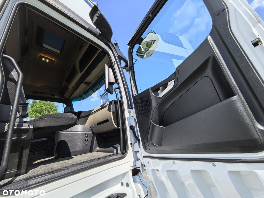 Mercedes-Benz Actros L 1848 LS // GigaSpace // LED // Orurowanie i oświetlenie dach kabiny // Klima postojowa // - 29