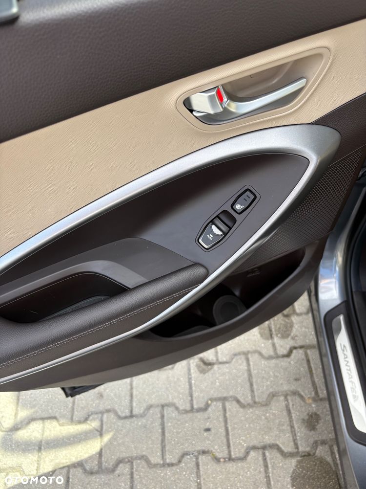 Hyundai Santa Fe 2.2 CRDi Premium 7os - 19