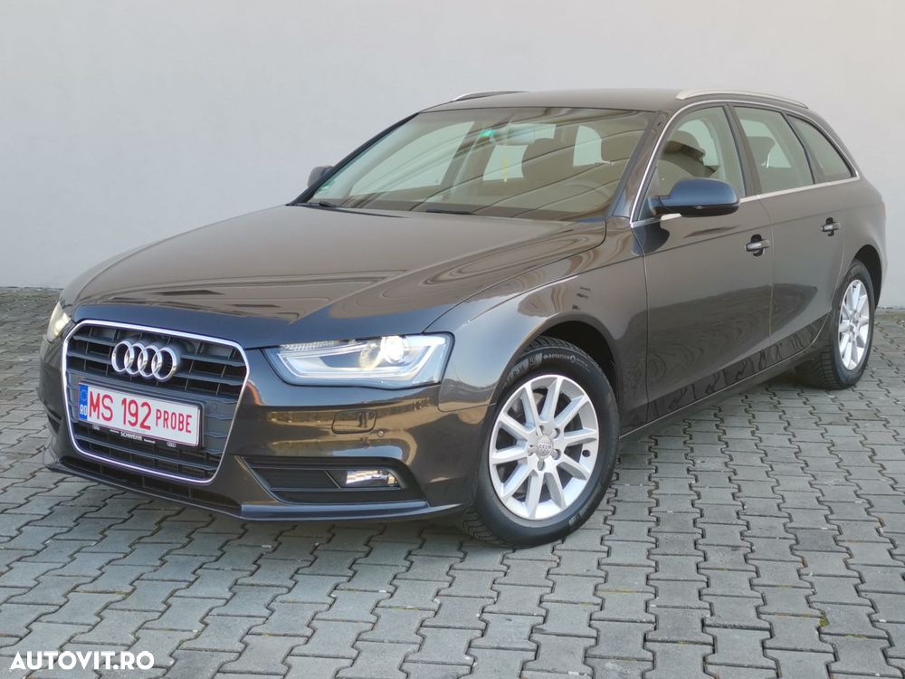 Audi A4 2.0 TDI DPF multitronic S line Sportpaket - 11
