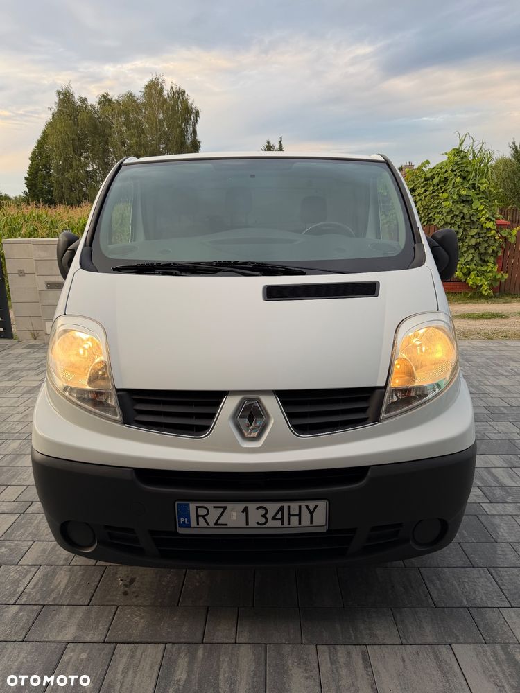 Renault Trafic - 14