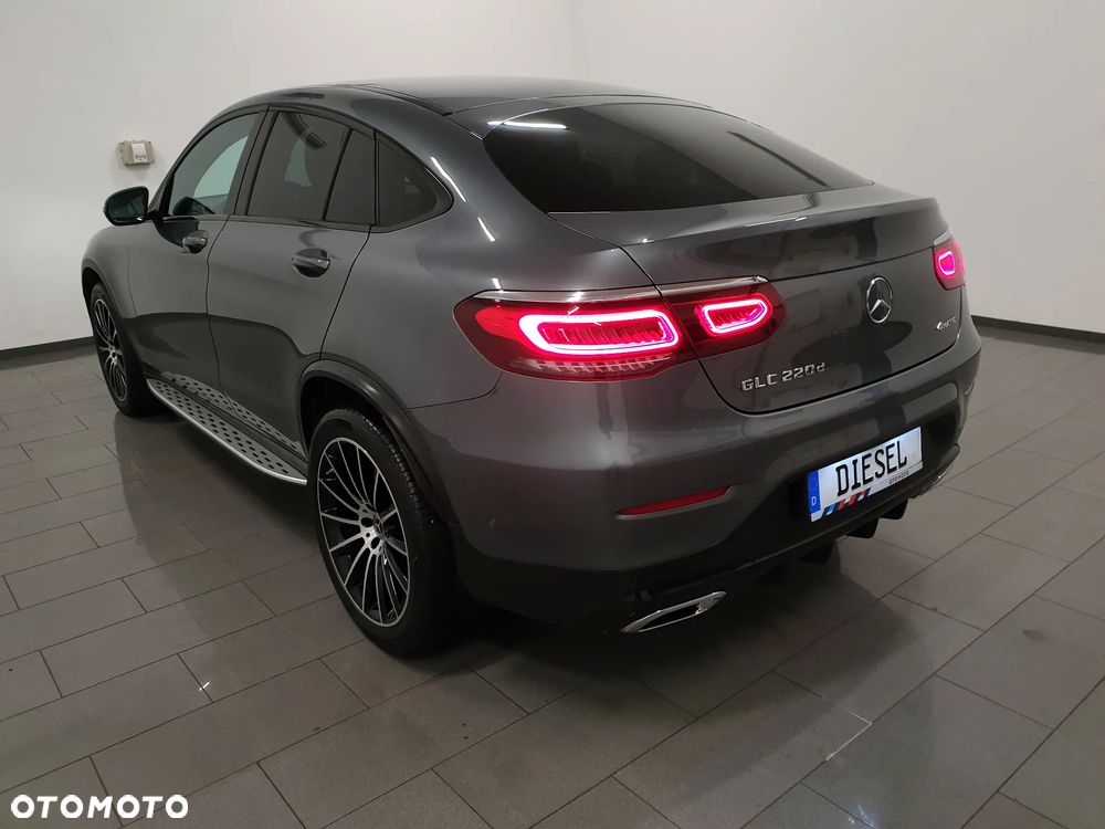Mercedes-Benz GLC 220 d 4Matic 9G-TRONIC AMG Line Plus - 4