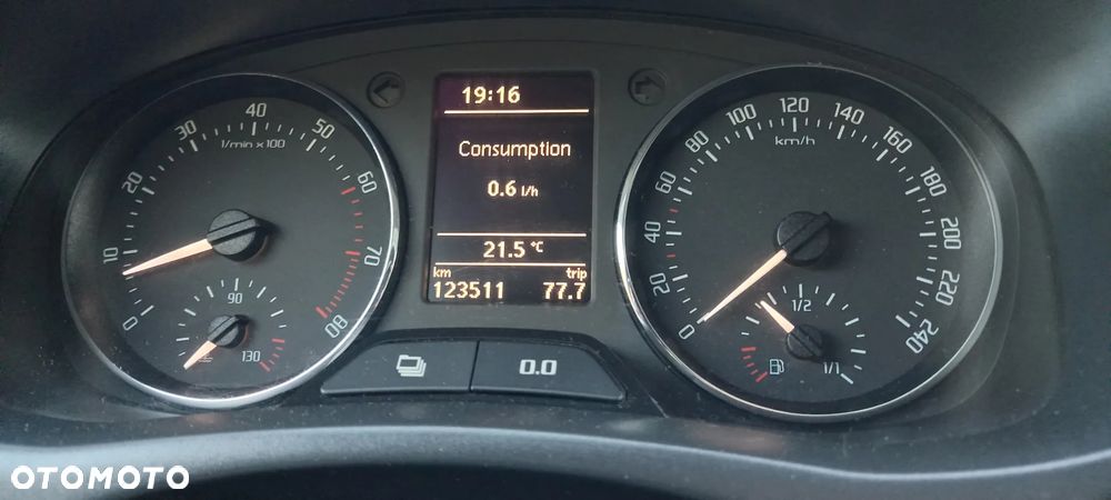 Skoda Roomster 1.2 TSI Style - 8