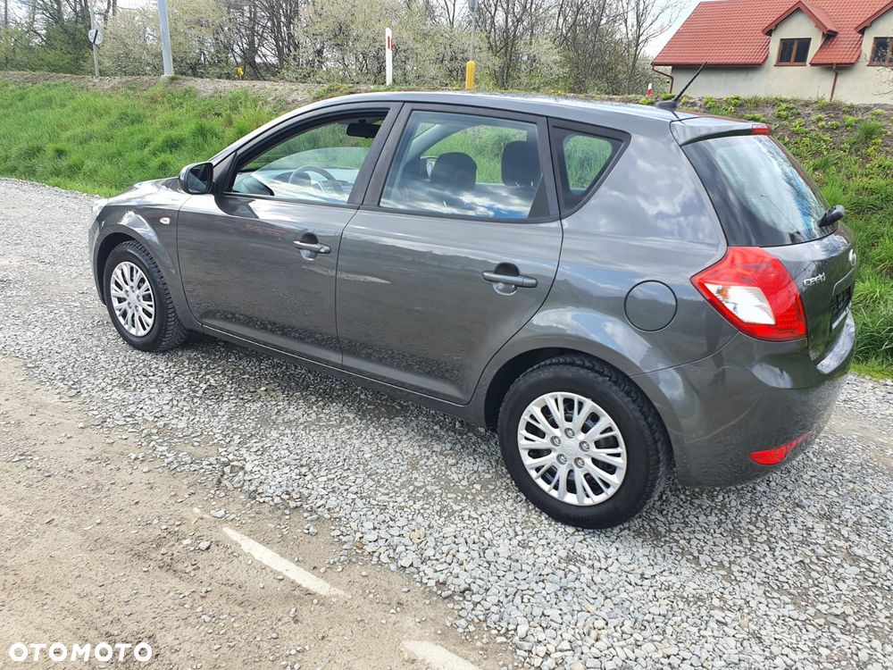 Kia Ceed 1.6 CVVT Vision - 7