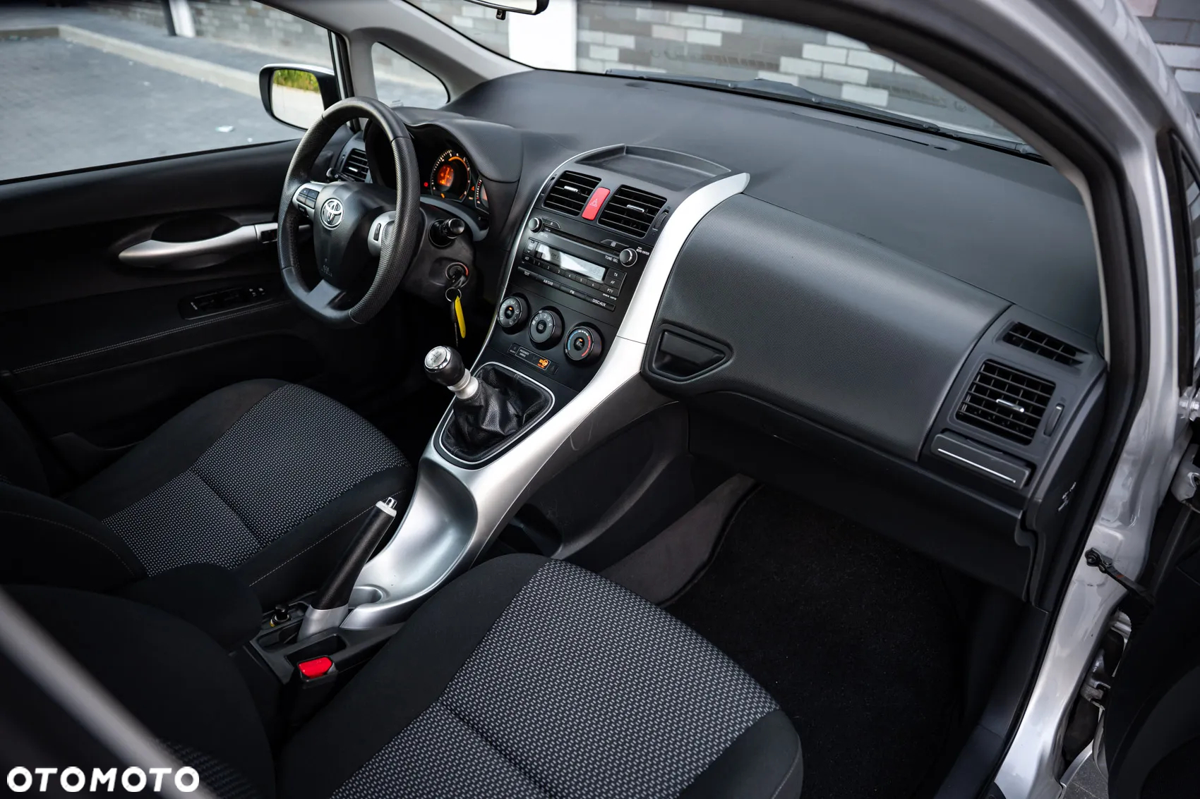 Toyota Auris 1.6 Valvematic Comfort - 15