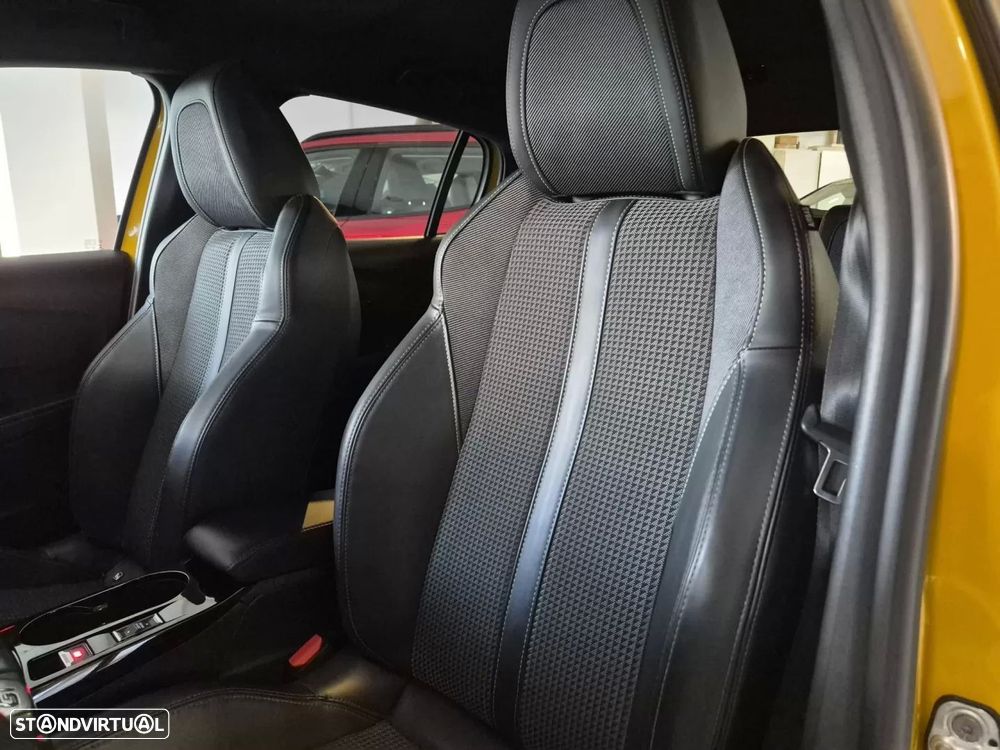 Peugeot e-208 50 kWh GT - 20