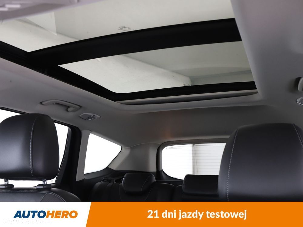 Ford Kuga - 35